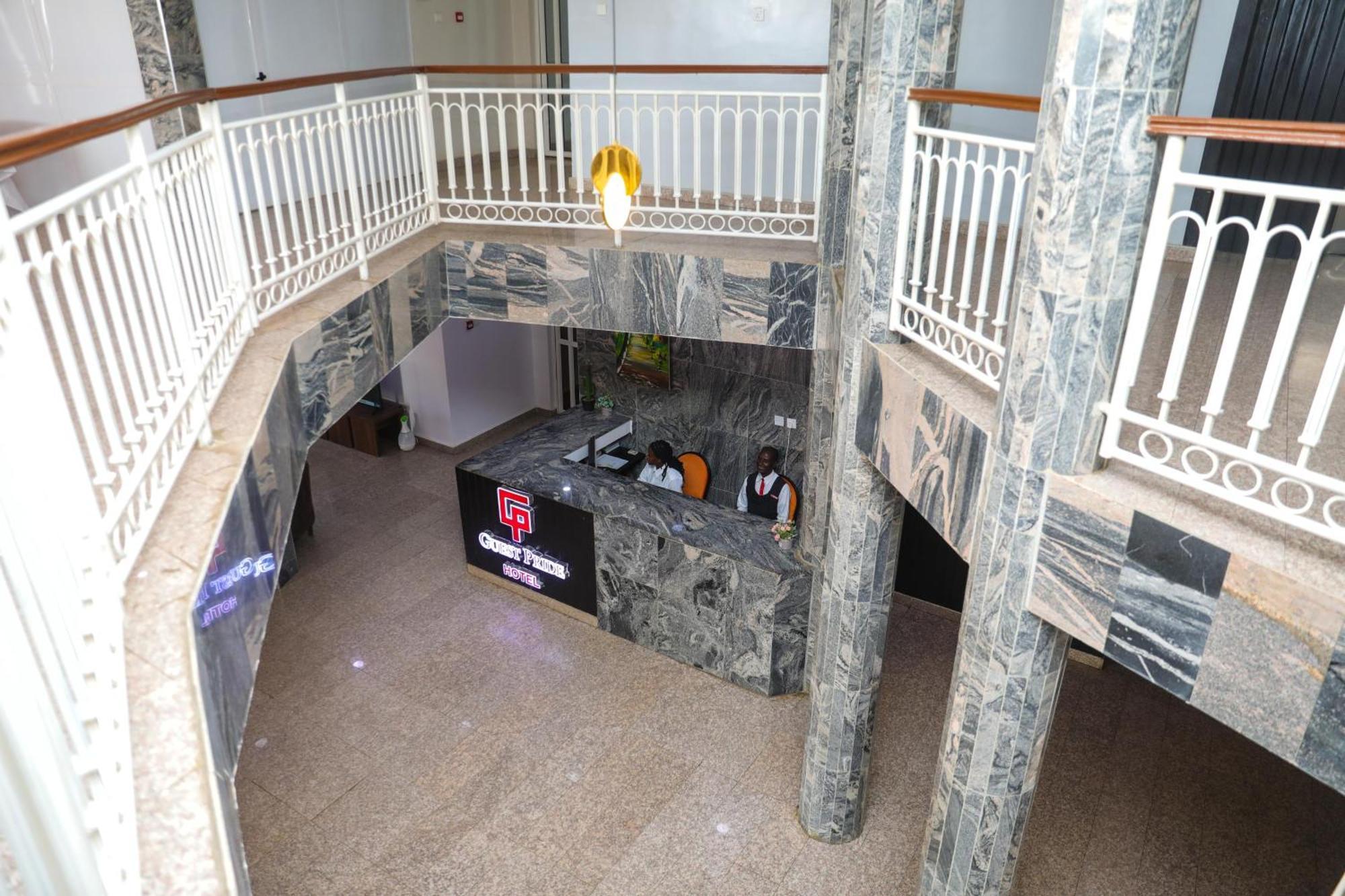 Guest Pride Hotel Kano Esterno foto