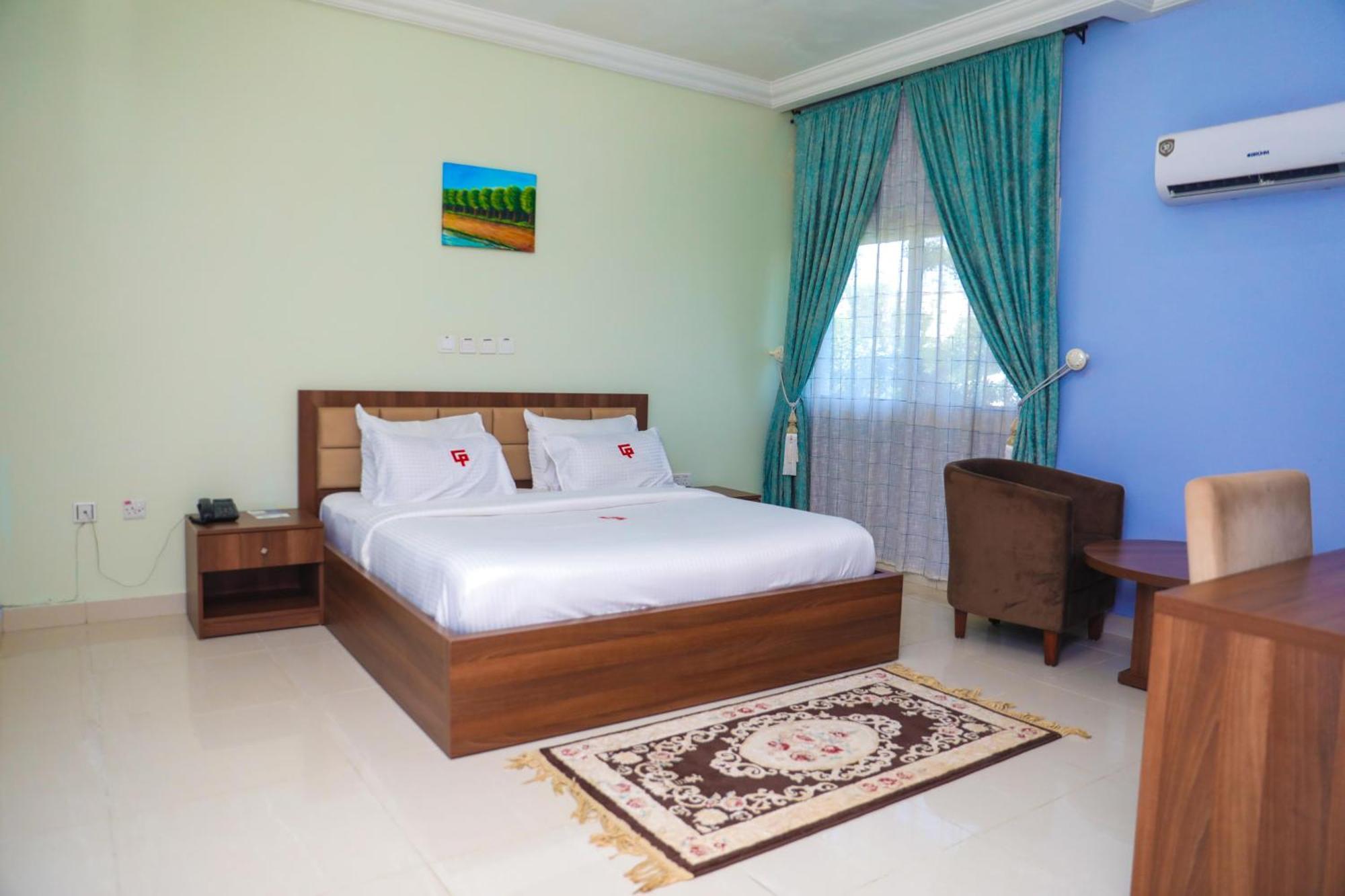 Guest Pride Hotel Kano Esterno foto